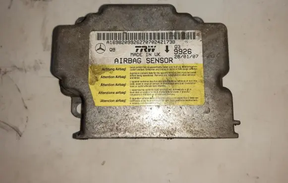 Mercedes-Benz B W245 Airbag control unit/module A1698209926