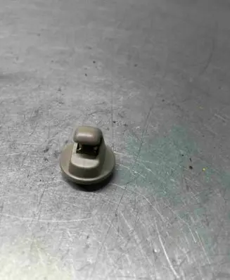 Sun visor clip/hook/bracket