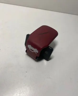 Engine bonnet (hood) release handle