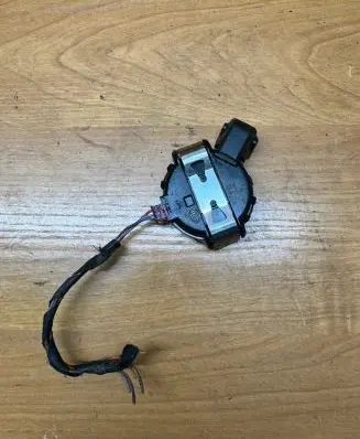 BMW 5 F10 F11 Rain sensor 12037322 9254025 6PV00848105