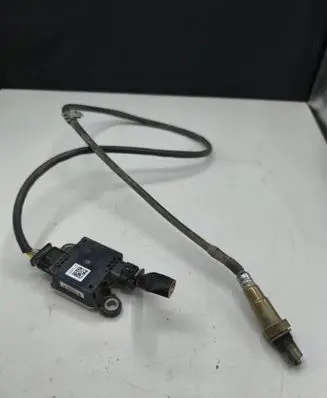 Mercedes-Benz GL X166 Lambda probe sensor A0009051008 20T114 0281007902
