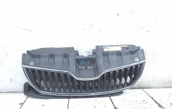Skoda Fabia Mk3 (NJ) Front bumper upper radiator grill 6V0853653