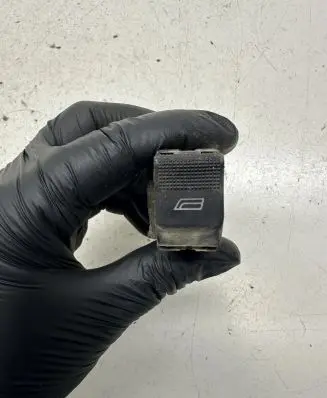 Audi A4 S4 B5 8D Electric window control switch 4D0959855