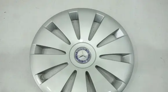 Mercedes-Benz GLA W156 X156 R16 wheel hub/cap/trim A1564010900