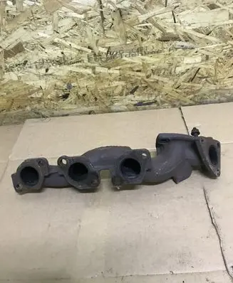 Jaguar XF Exhaust manifold