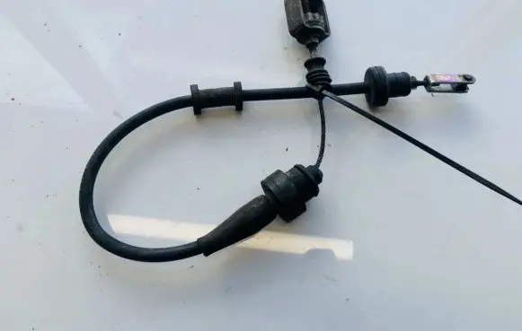 Nissan Micra Clutch cable 307705F200