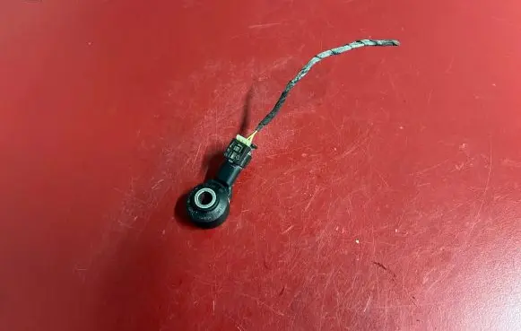 BMW X1 U11 Detonation knock sensor 9845632