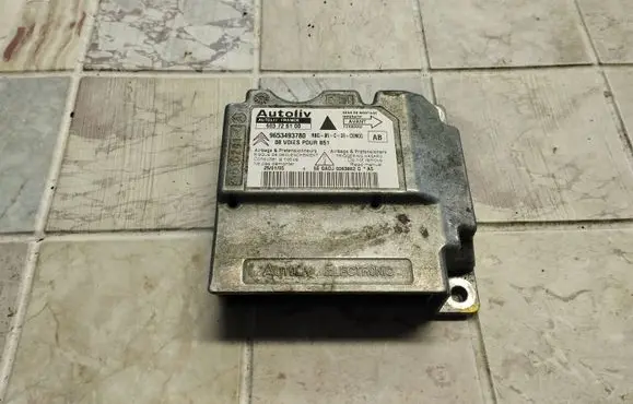 Citroen C4 I Airbag control unit/module 9653493780 603726100