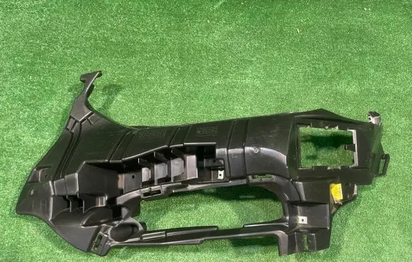 BMW X3 G01 Front bumper mounting bracket 8064595