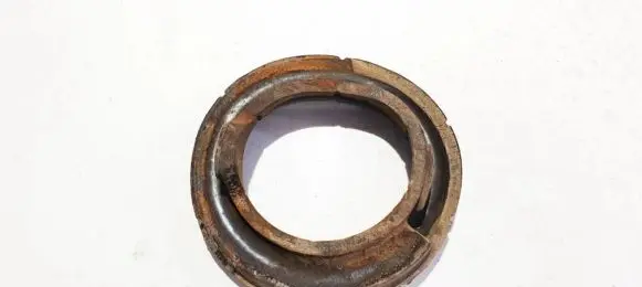 Opel Antara Front coil spring rubber mount 96626470
