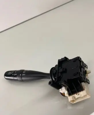 Toyota Corolla E120 E130 Indicator stalk 1736481 173648
