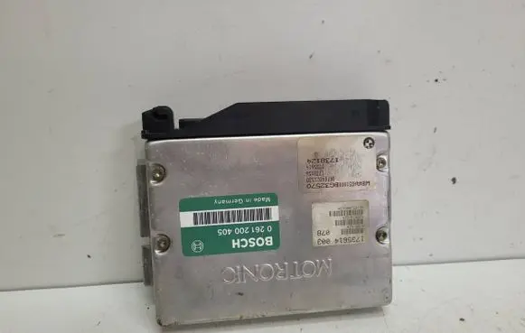 BMW 5 E34 Engine control unit/module 1735614 0261200405