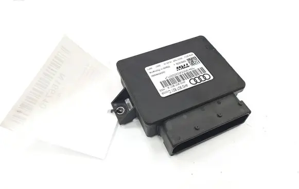 Audi A8 S8 D4 4H Hand brake control module 4H0907801C