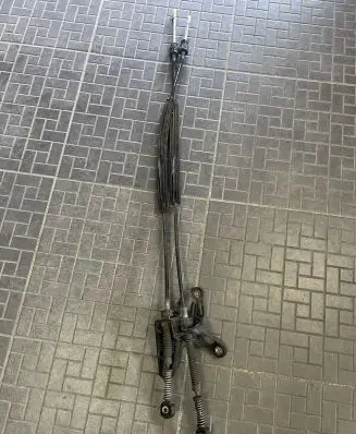 Seat Altea XL Gear shift cable linkage 1K0711266AC