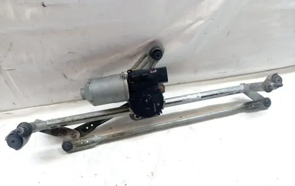 Volkswagen Jetta VII Front wiper linkage and motor 17B955023 3397022013 17B955119