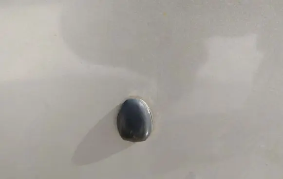 Nissan Almera N16 Windshield washer spray nozzle 