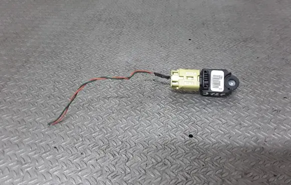 Lexus IS 220D-250-350 Airbag deployment crash/impact sensor 8983102020