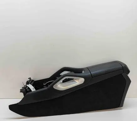Mercedes-Benz GLE W167 Center console A1676891300 A1676801601