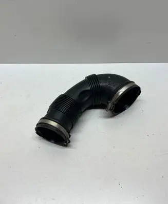 Audi A8 S8 D5 Turbo air intake inlet pipe/hose 4N0129616AF 2685100
