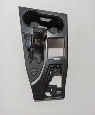 Lexus UX Gear lever shifter trim leather/knob 5880476120