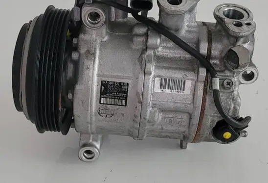Mercedes-Benz E W213 Air conditioning (A/C) compressor (pump) A0008301301
