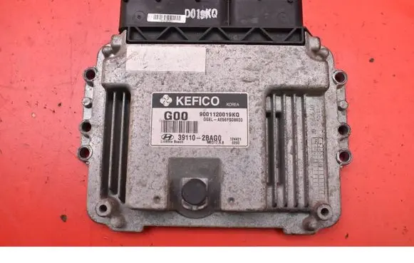 Hyundai ix35 Engine control unit/module ECU 39110-2BAG0