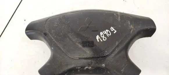 Mitsubishi Carisma Steering wheel airbag 3Y01011800003