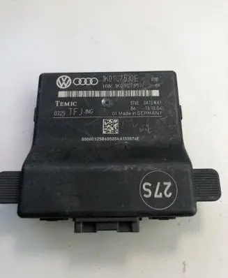 Volkswagen Golf V Gateway control module 1K0907530E 1K0907951