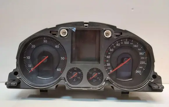 Volkswagen PASSAT B6 Speedometer (instrument cluster) 3C0920871K