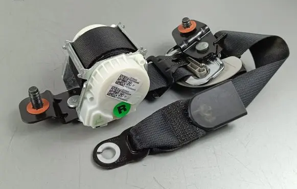 KIA Telluride Rear seatbelt Q216950D