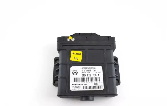 Volkswagen Touareg I Gearbox control unit/module 09D927750A
