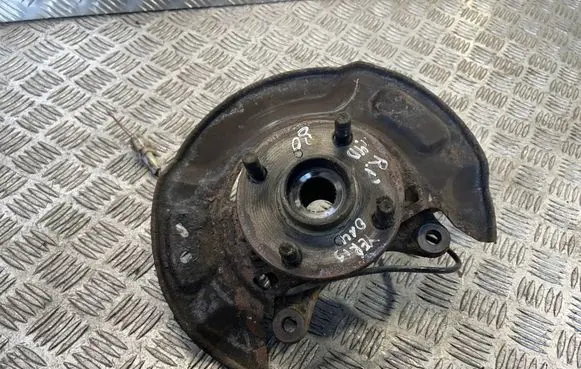 Toyota Yaris Front wheel hub spindle knuckle