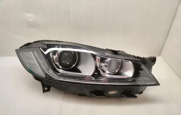Jaguar F-Pace Headlight/headlamp