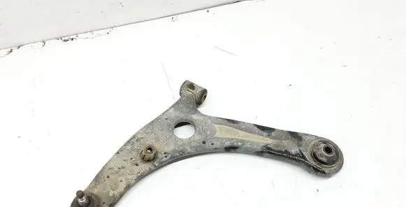 Mitsubishi Colt Front lower control arm/wishbone