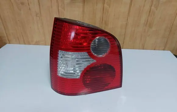 Volkswagen Polo Rear/tail lights 6Q6945111A 6Q6945095A