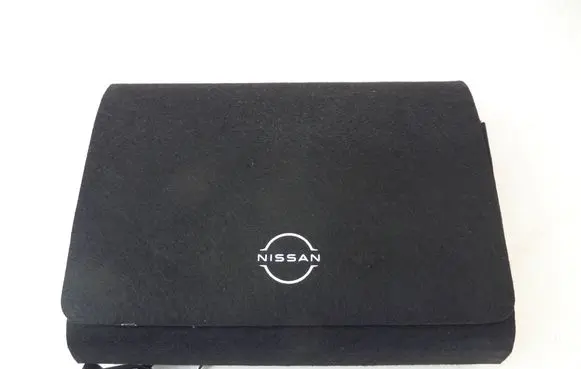 Nissan Leaf II (ZE1) User manual 