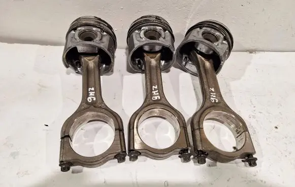 Citroen Berlingo Piston with connecting rod 9HX 9HZ 9HY
