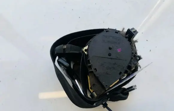 BMW X5 E53 Front seatbelt 840875210
