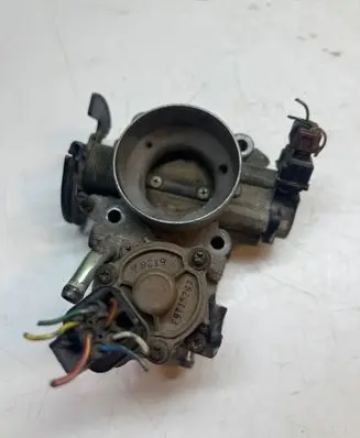 Mitsubishi Colt Throttle valve E9T15297