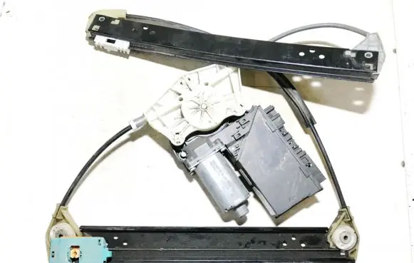 Sliding door window regulator with motor