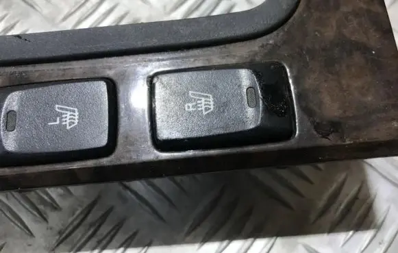 Hyundai XG Seat heating switch 9371030800 93710-30800