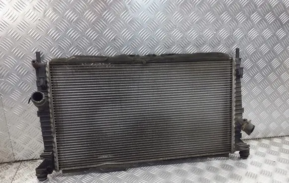Ford C-MAX I Coolant radiator