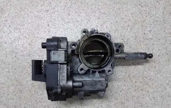 Alfa Romeo 159 Throttle valve 48CPD6