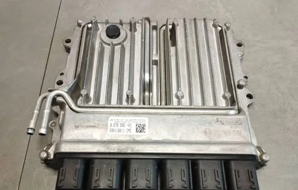 BMW 7 G11 G12 Engine control unit/module 8678936 0261S17144