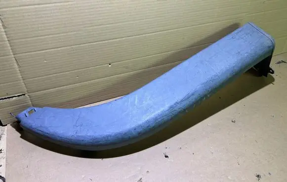 Nissan Cab Star Front arch trim 638109X2