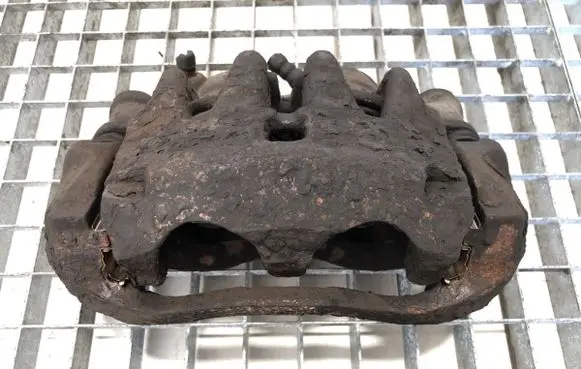 Fiat Ducato Front brake caliper