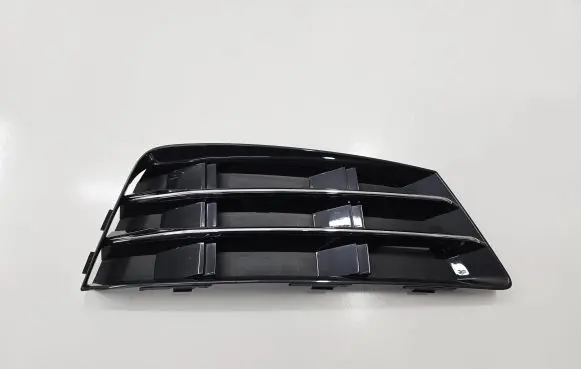 Audi A4 S4 B9 Front bumper lower grill 8W0807682R