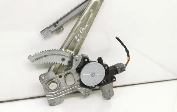 Mitsubishi Lancer X Rear door window regulator with motor 5743A110 A045 708240