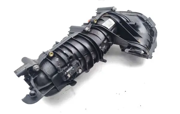 BMW 1 E81 E87 Intake manifold 7798885