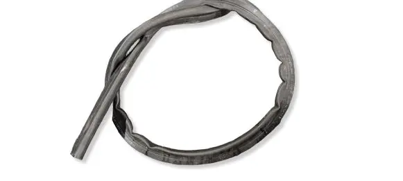 Volkswagen Touareg II Engine compartment rubber 7P6823723